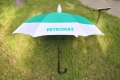 Billigste benutzerdefinierte Form gerader Regenschirm mit Kunststoffabdeckung